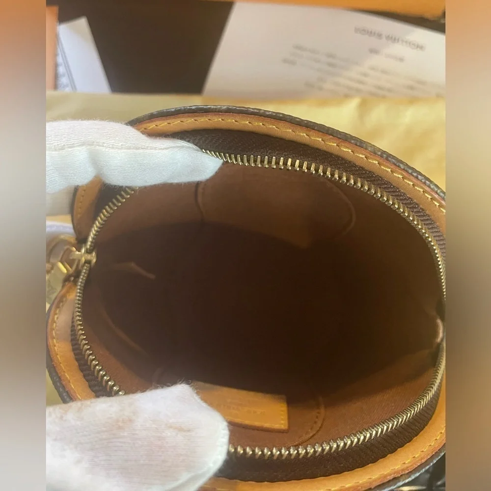 Louis Vuitton Mini Ellipse Pouch RARE Full Inclusion with COA. NWOT
